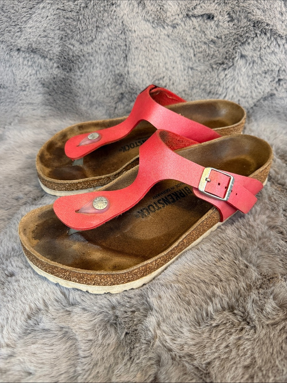 Birkenstock Red Thong Sandals - Picture 4 of 6